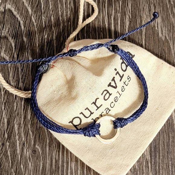 Pura vida round hoop charm bracelet - Picture 1 of 2